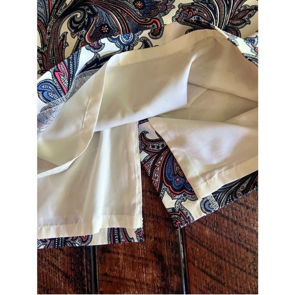 Ann Taylor skirt size 10 paisley print - Picture 11 of 14